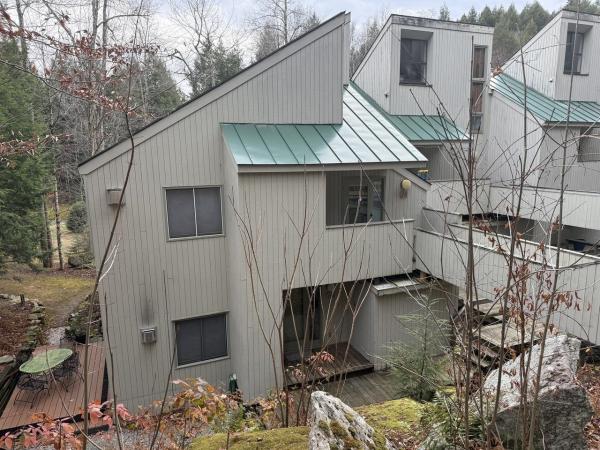 1027 Butternut Hill Road