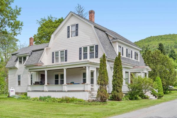 81 Davis Avenue