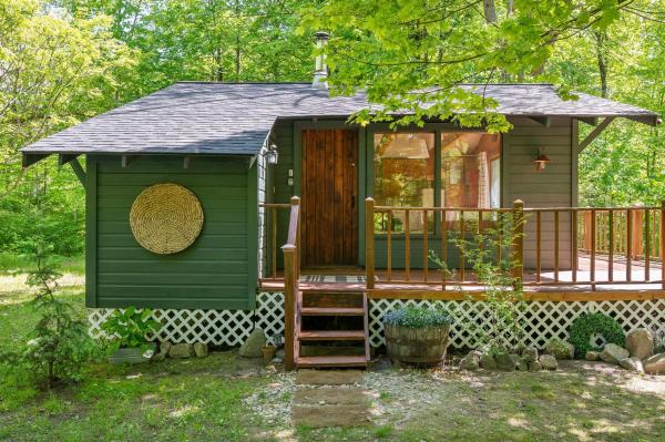 114 Lower Notch Road