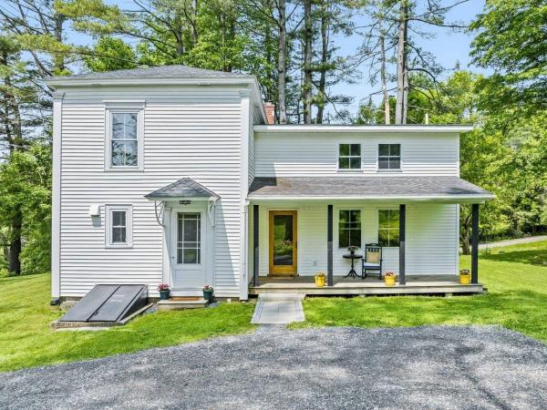 80 Towne Hill Road