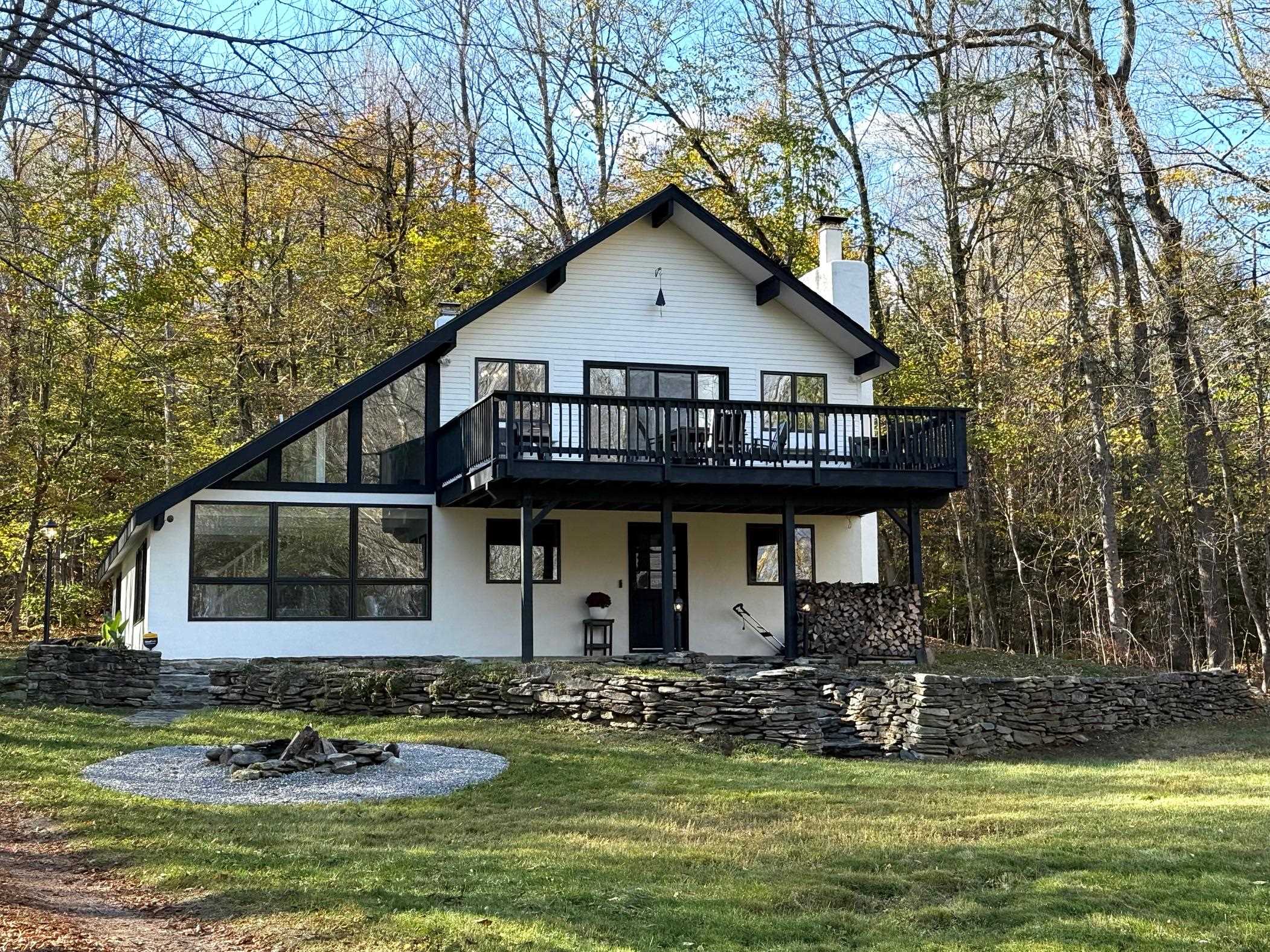 near 11 Pond View Road Winhall, VT 05340 Property 1