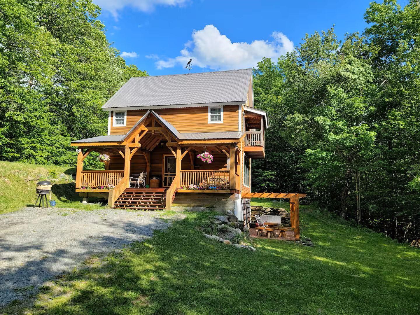 near 282 Pams Hill Road Wardsboro, VT 05355 Property 1