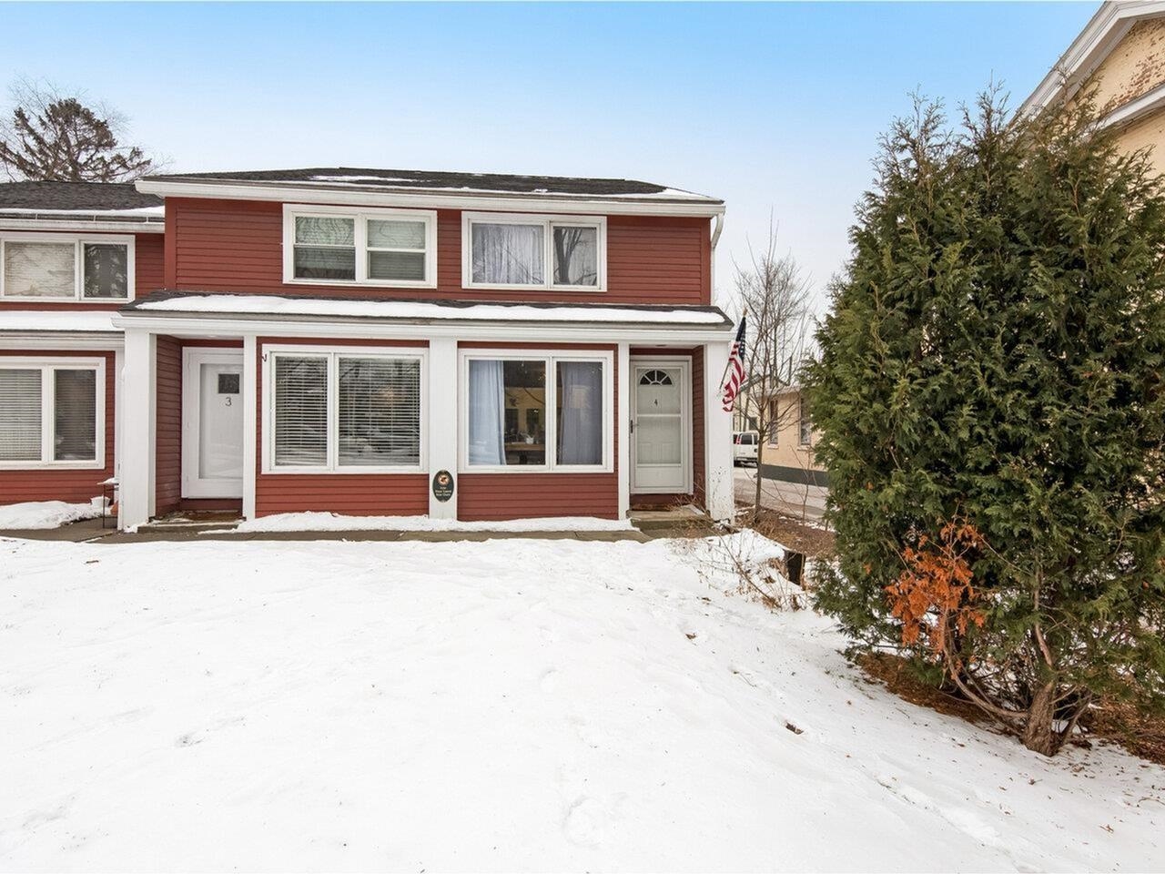 near 17 Hawthorne Circle South Burlington, VT 05403 Property 1