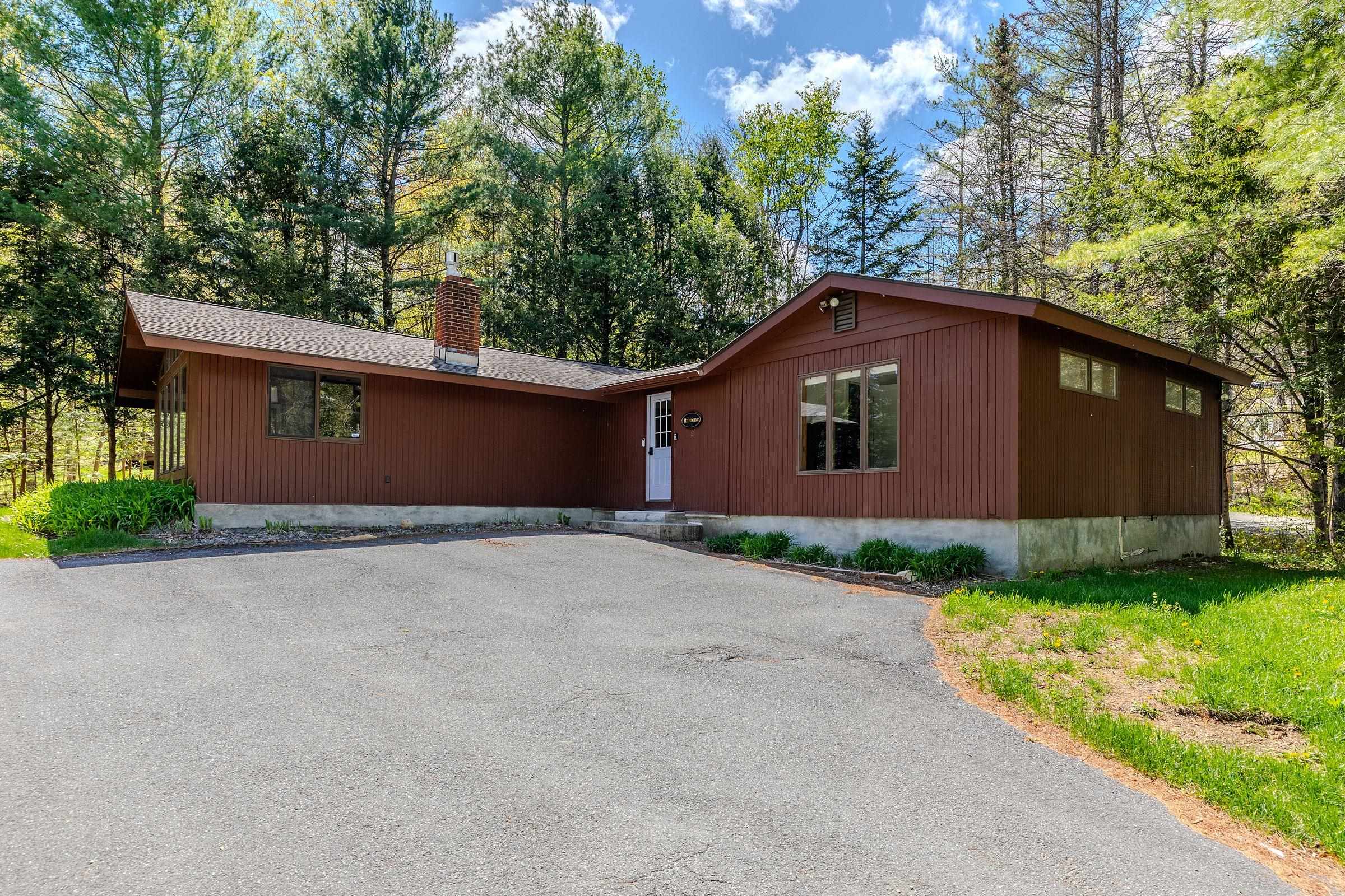 near 39 Pond View Road Winhall, VT 05340 Property 1