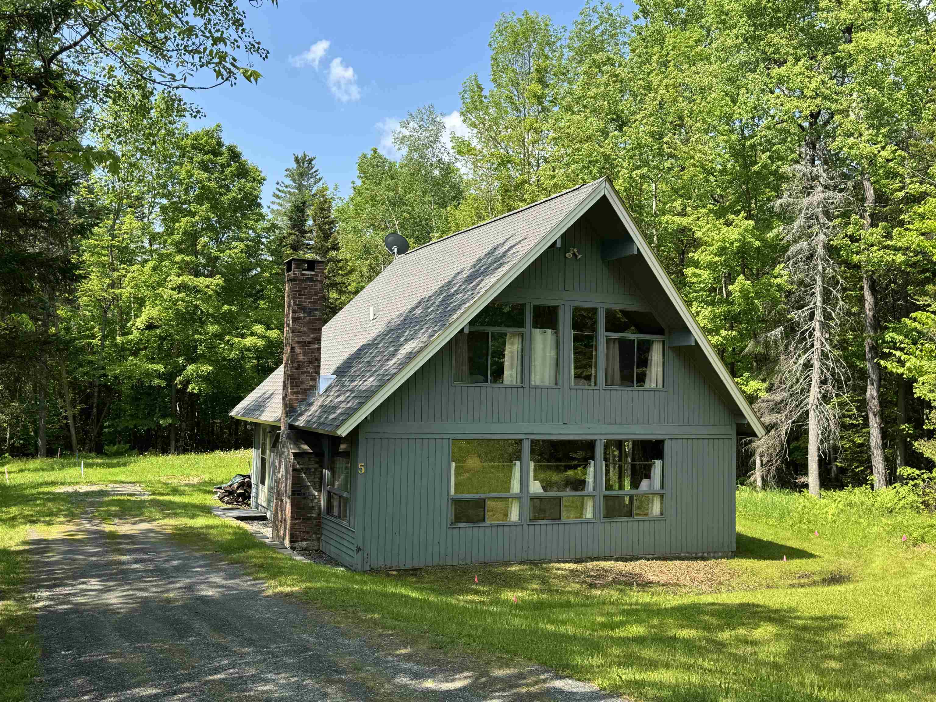 near 16 Tenth Lane Wilmington, VT 05363 Property 1