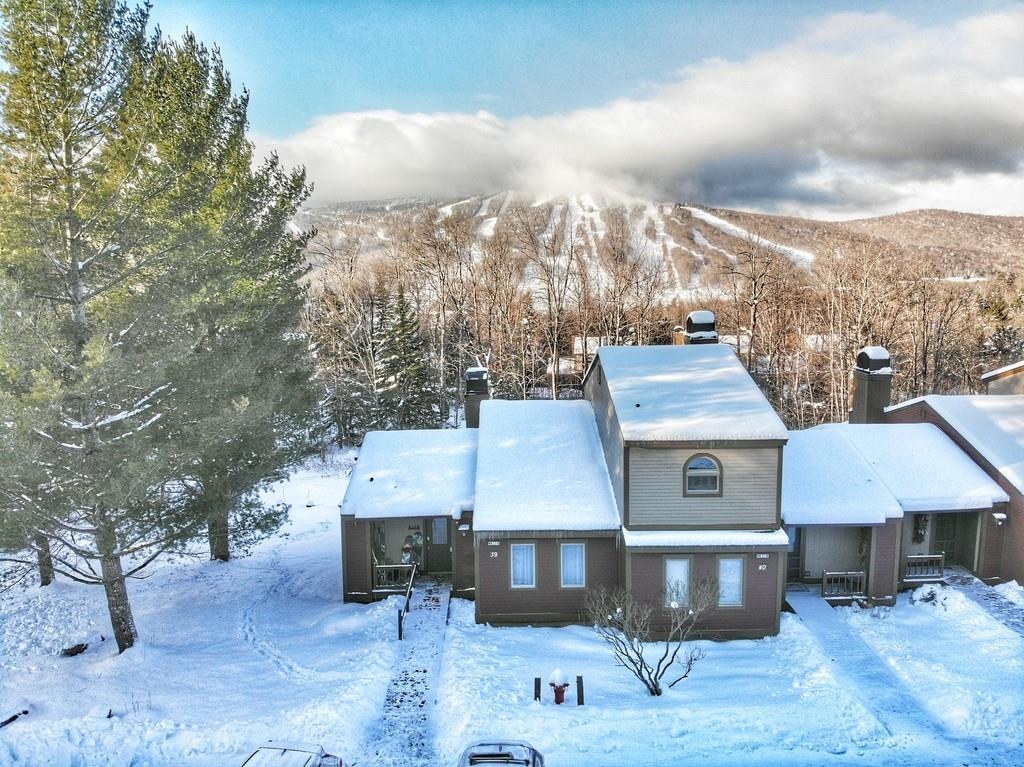 near 256 Potter Road Wardsboro, VT 05355 Property 4