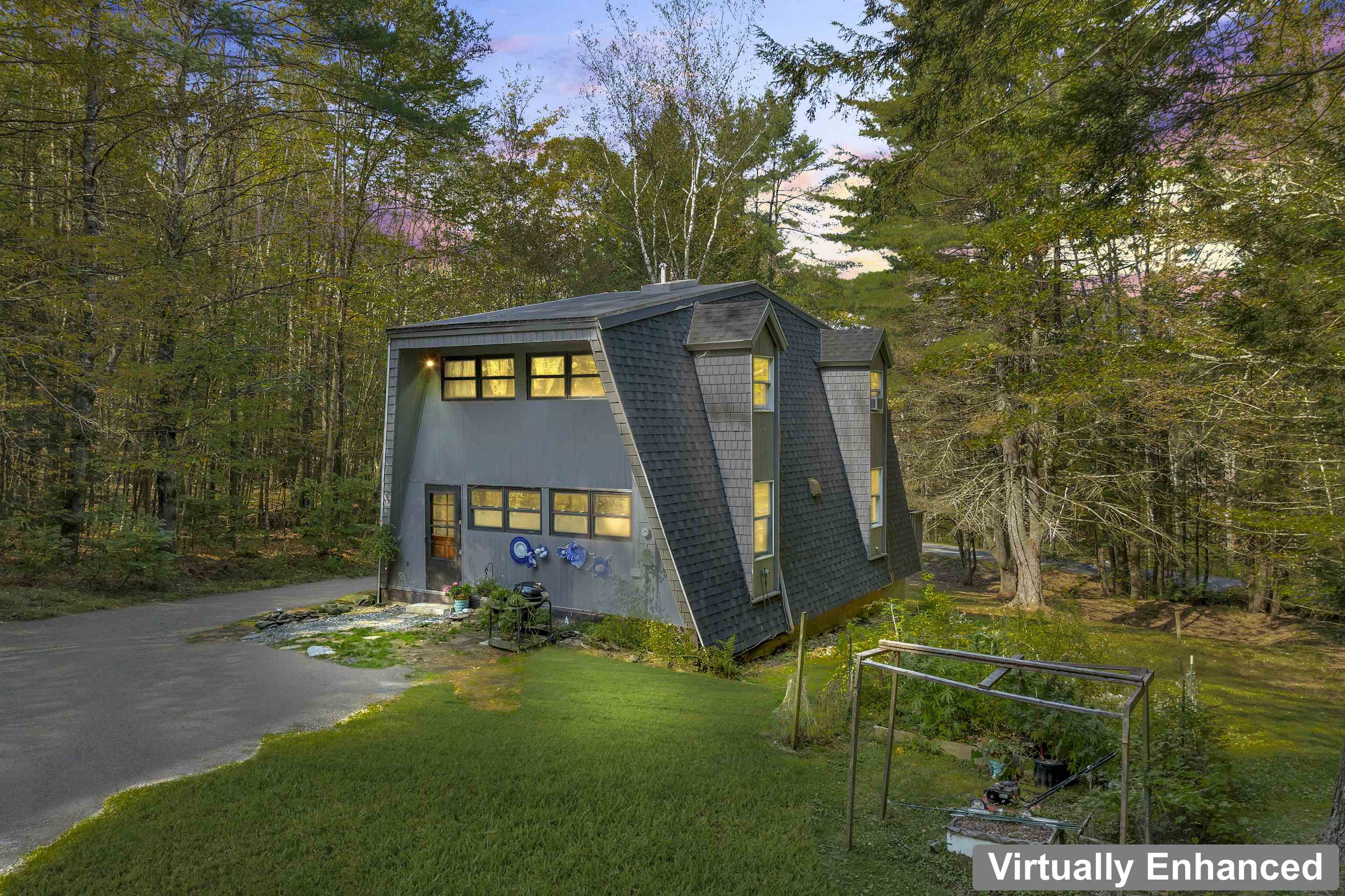 near 216 Quechee Hartland Road Hartford, VT 05059 Property 2