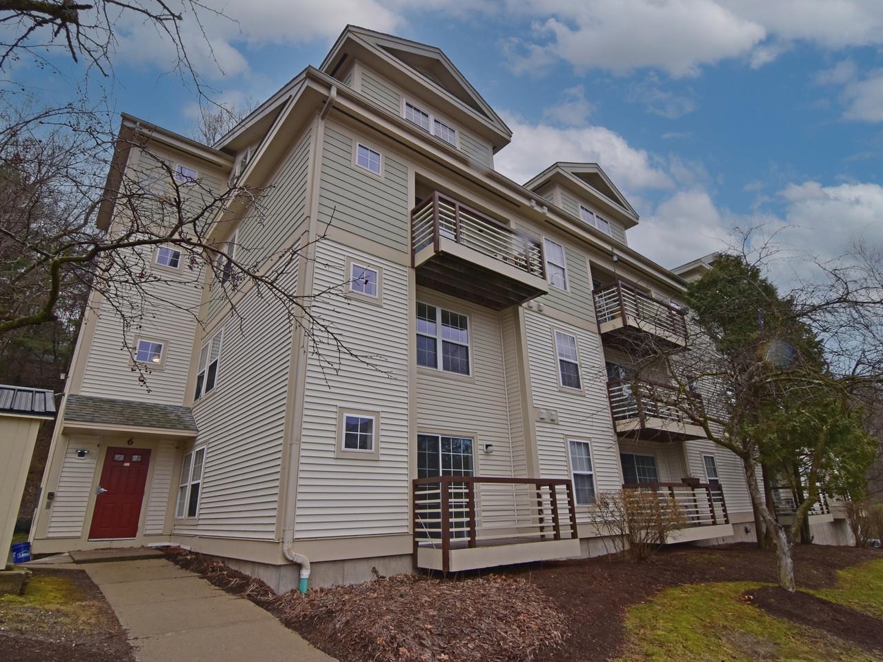 near 47 South Williams Street Burlington, VT 05401 Property 4