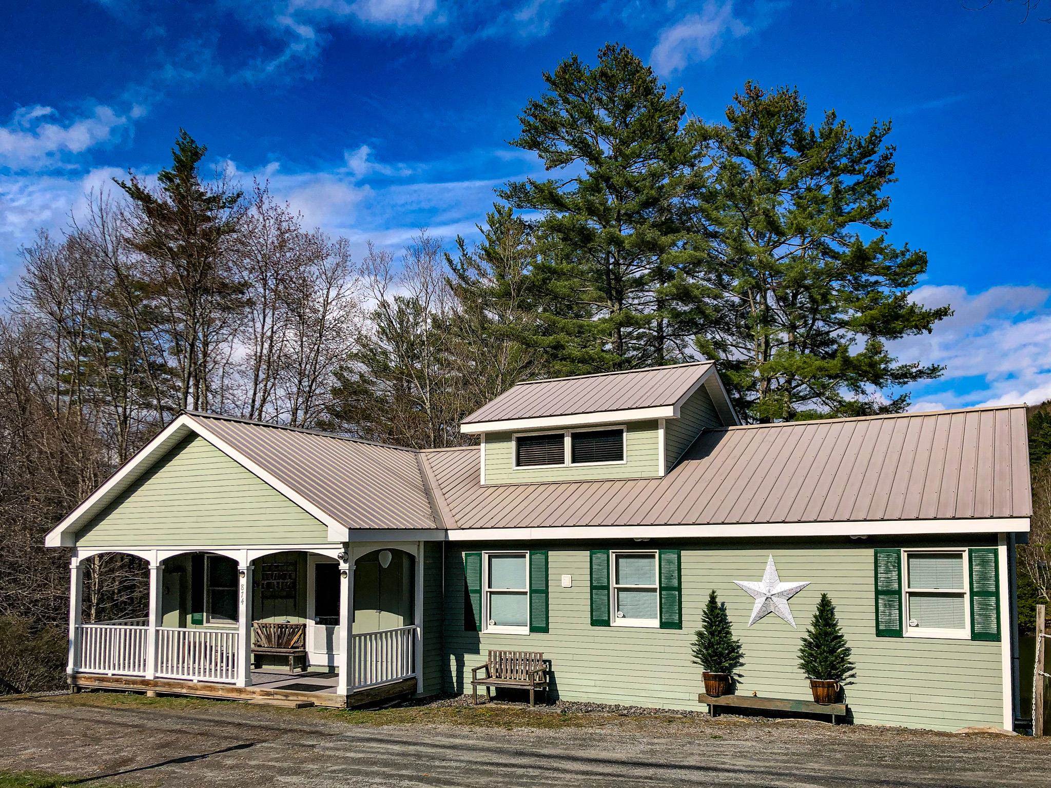 near 115 Prior Road Cavendish, VT 05142-9807 Property 2