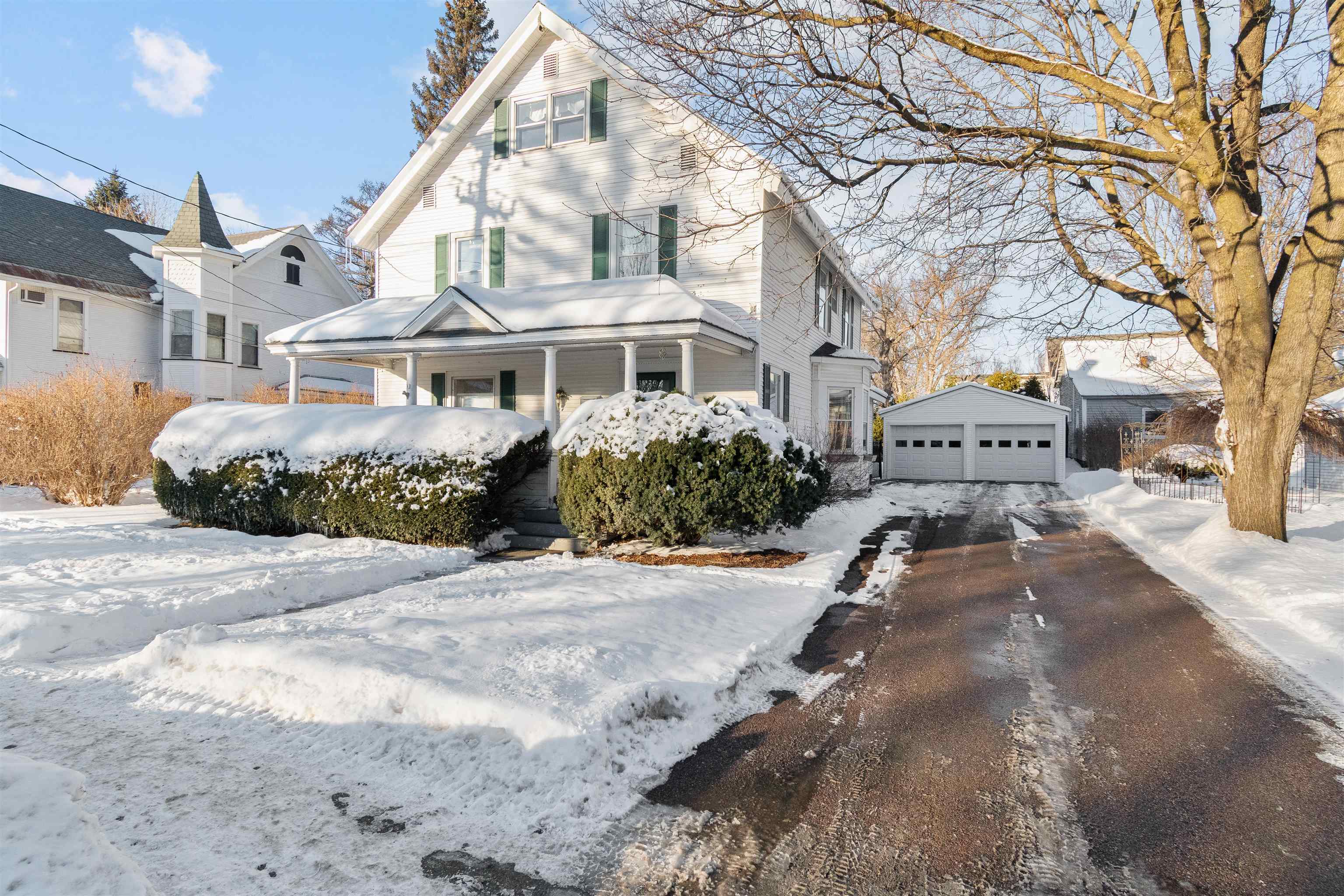 near 199 Oak Circle Colchester, VT 05446 Property 3