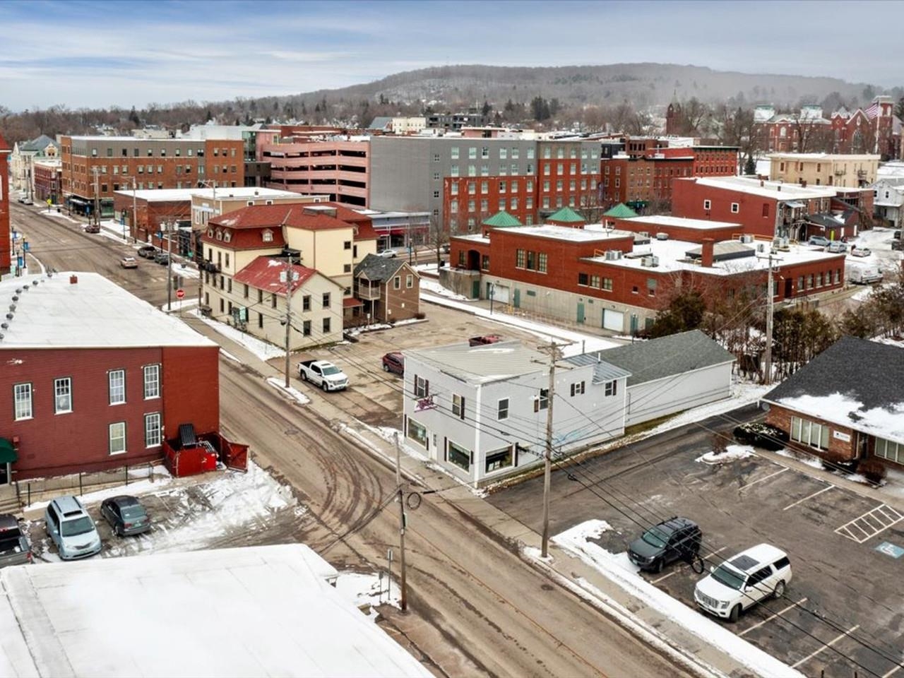 near 1120 Franklin Park West St. Albans Town, VT 05478 Property 4