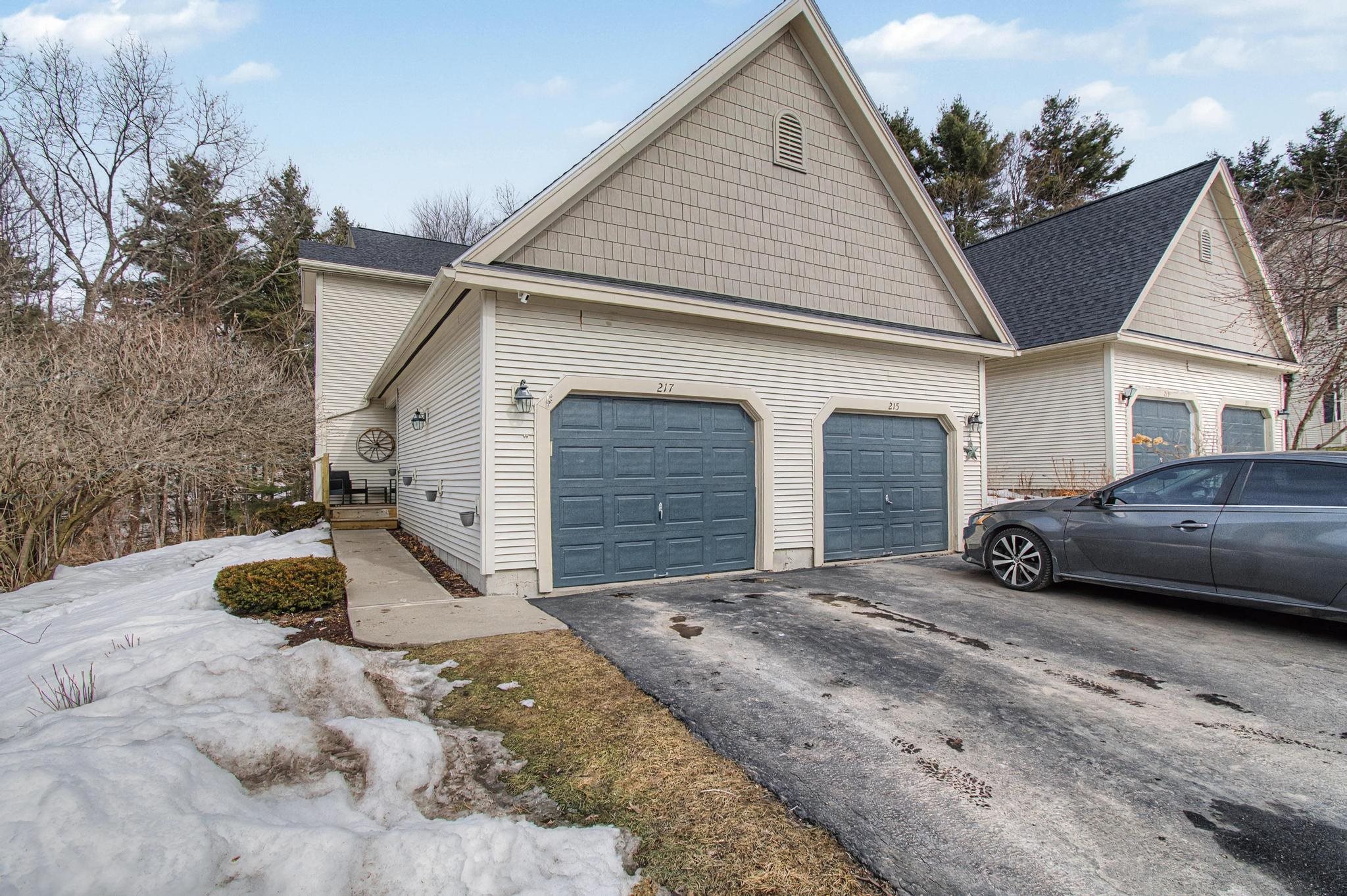 near 161 St Paul Street Burlington, VT 05401 Property 2