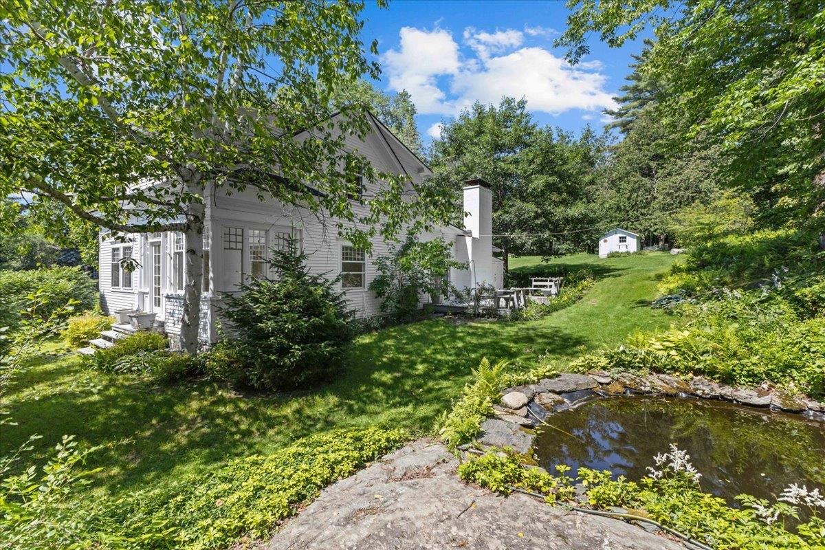 near 98 Hill Street Stowe, VT 05672 Property 1