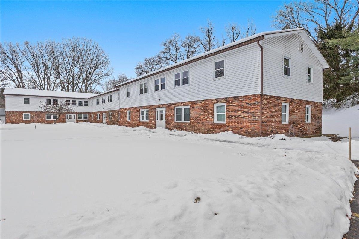 near 440 Oak Circle Colchester, VT 05446 Property 4