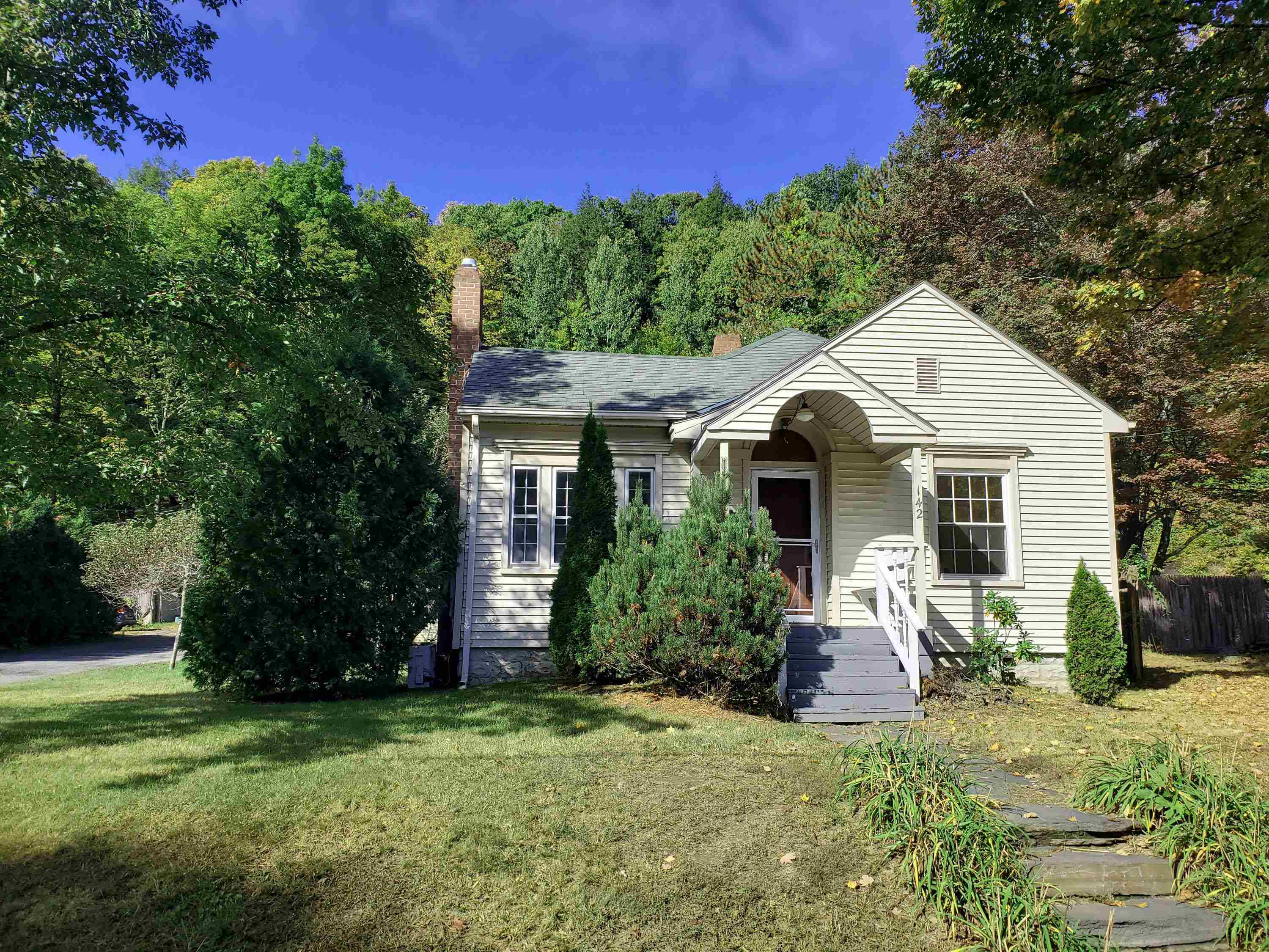 near 169 New England Drive Brattleboro, VT 05301 Property 4