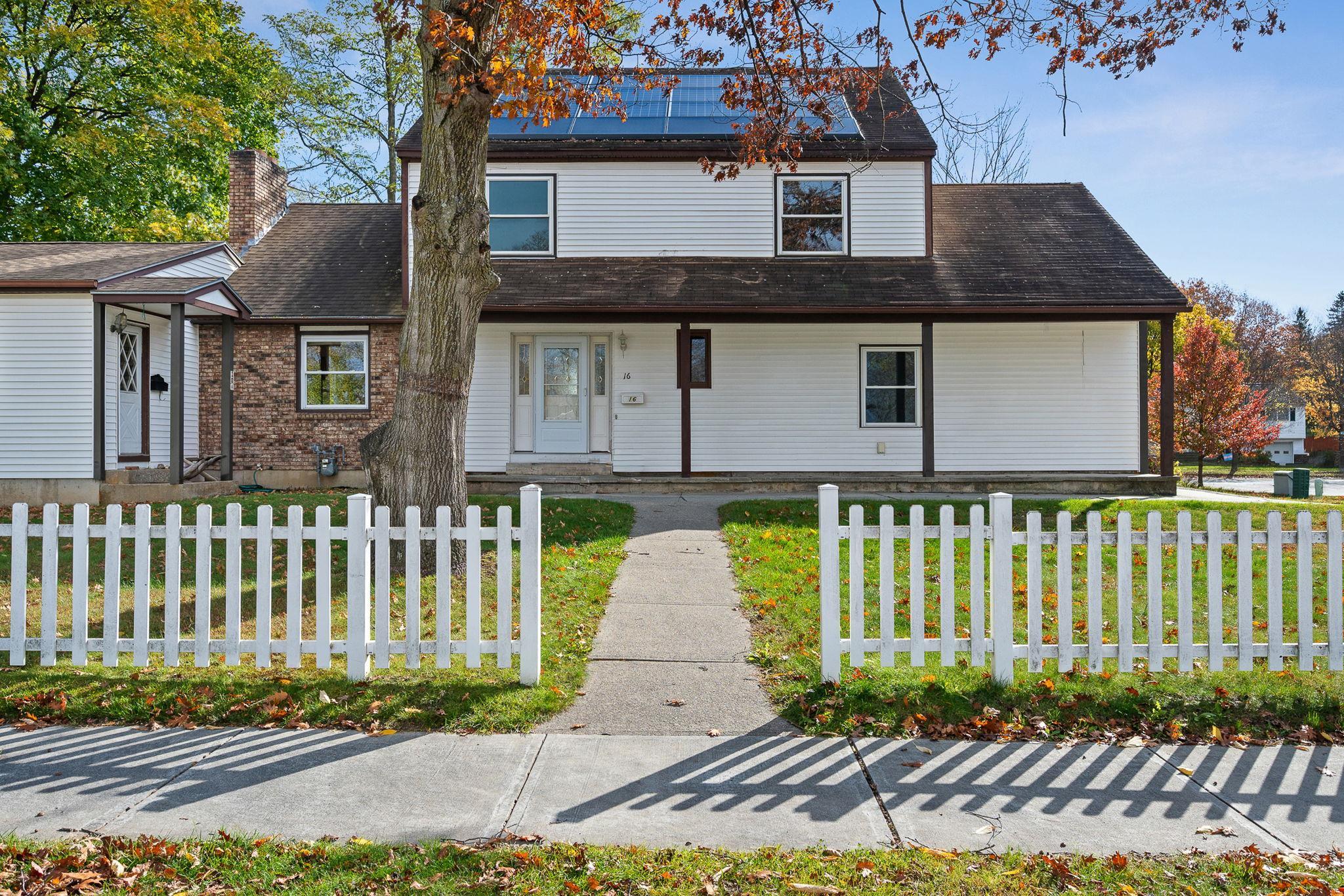 near 52 Cliff Street Burlington, VT 05401 Property 4 near 52 Cliff Street Burlington, VT 05401 Property 4