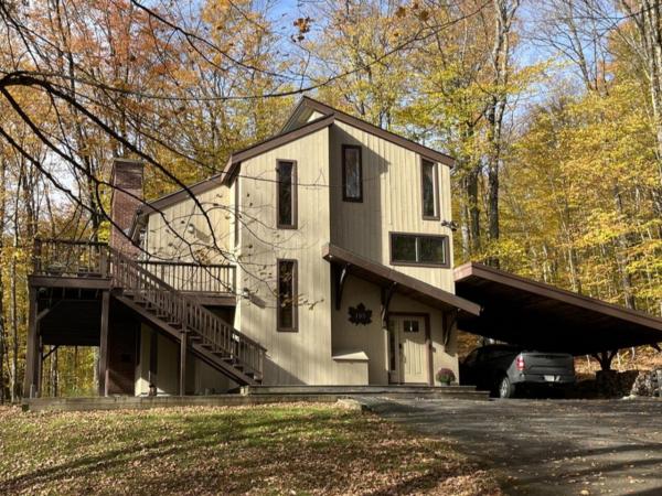 185 Maple Road