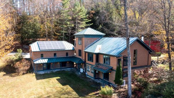 224 Cobble Ridge Road