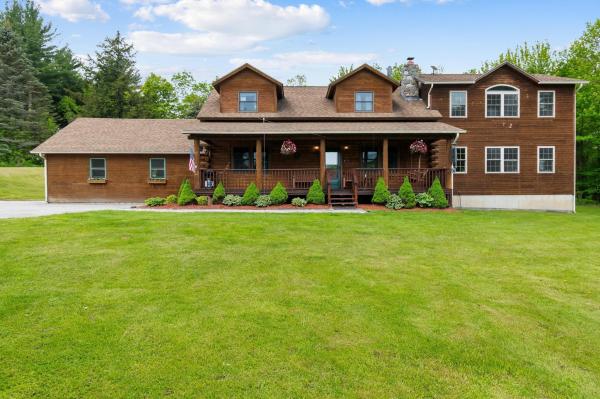 1586 Church Road