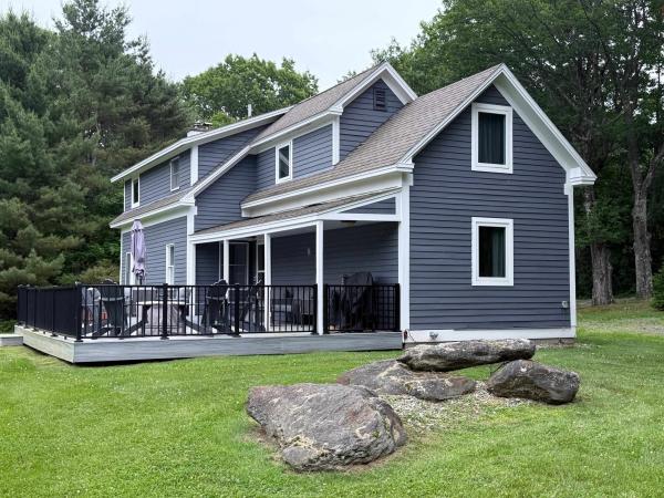 18 MAPLE RUN Lane