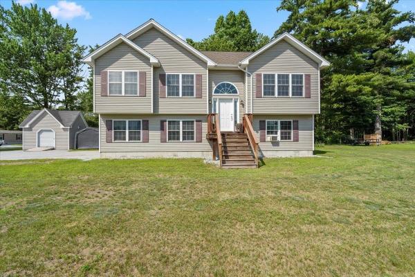123 Meadow Lane