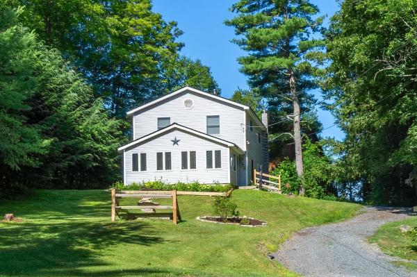 50 Rosewood Lane