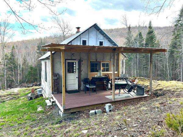 1164 Hallstrom Road