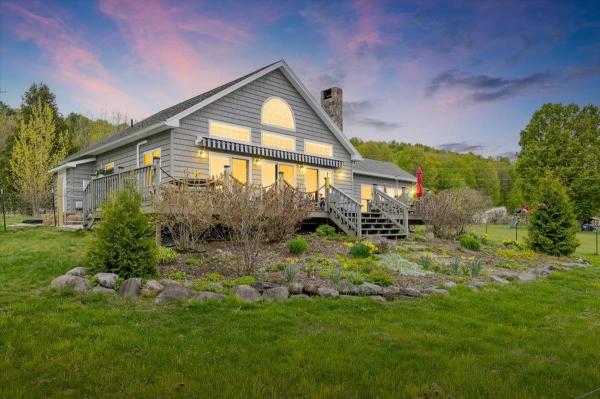 61 Sweeney Farm North Road