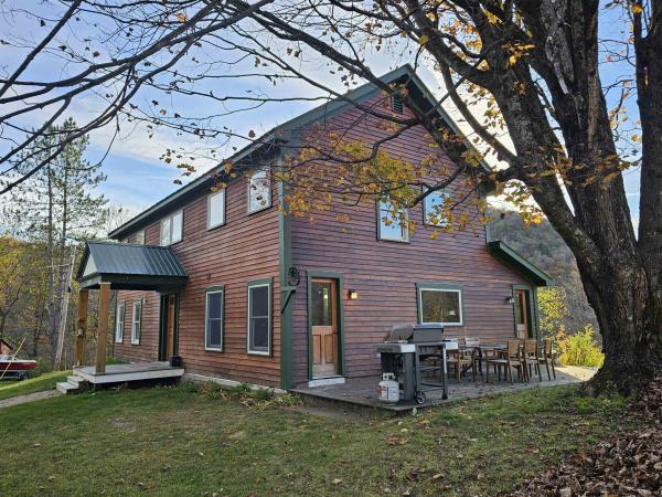 87 Grinka Farm Drive