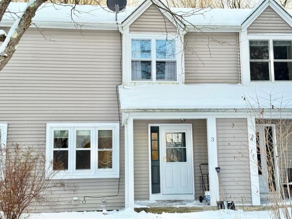 77 West Country Club Drive