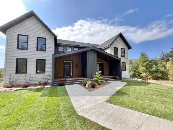 34 A or B Boulder Ridge Drive