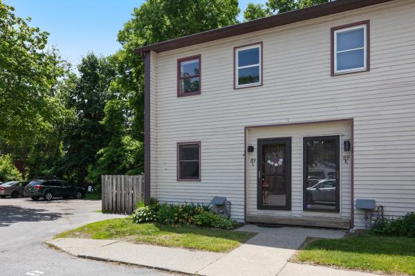 89 North Champlain Street