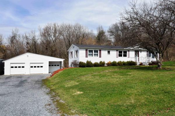 9 Maple Manor