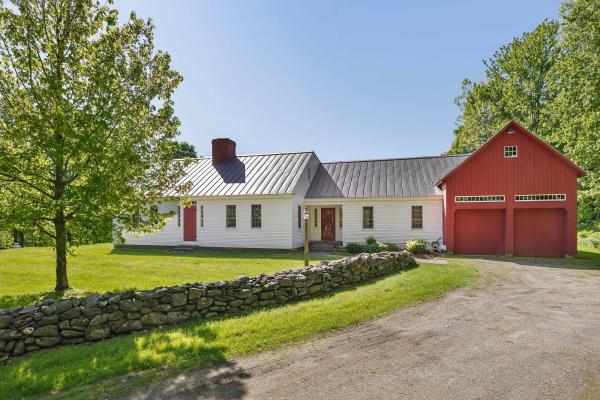 3450 Lower Pleasant Valley Road