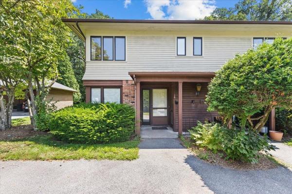10 Wrisley Court