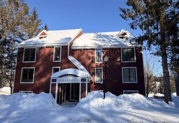 O-21 Mountainside Village Way