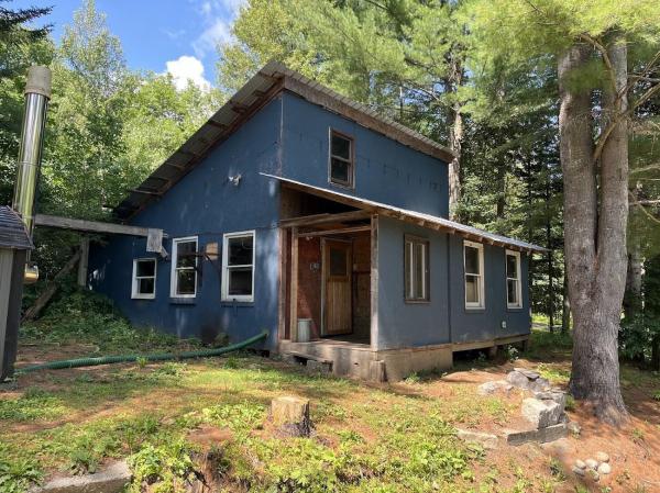 424 Howse Road