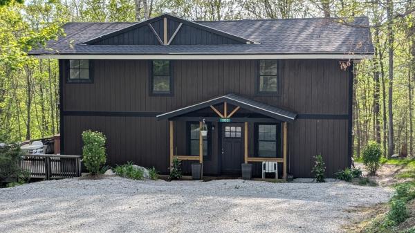 303 Winding Way