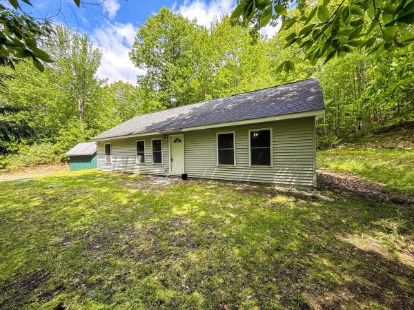 1496 Fairground Road