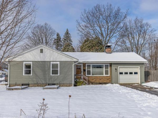 17 South Summit Street