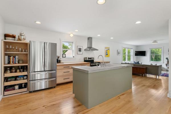 1152 Hopkins Hill Road