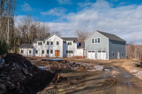 29 Mountain Ridge Drive