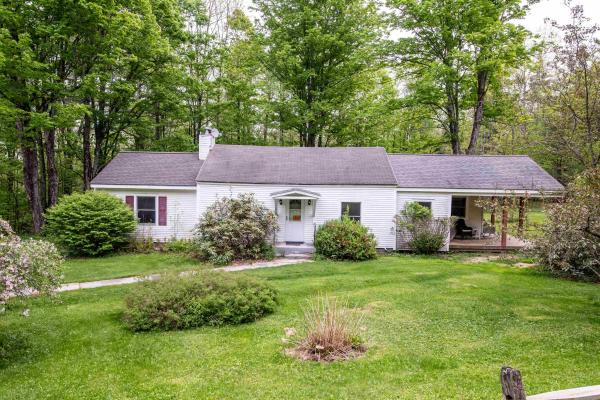 1529 Belmont Road