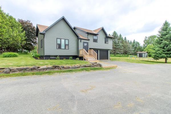 287 Lakeview Drive
