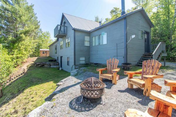 225 Spectacle Pond Road