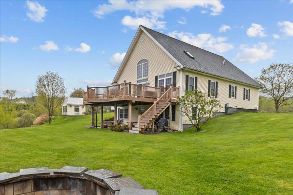 18 River Bend Lane