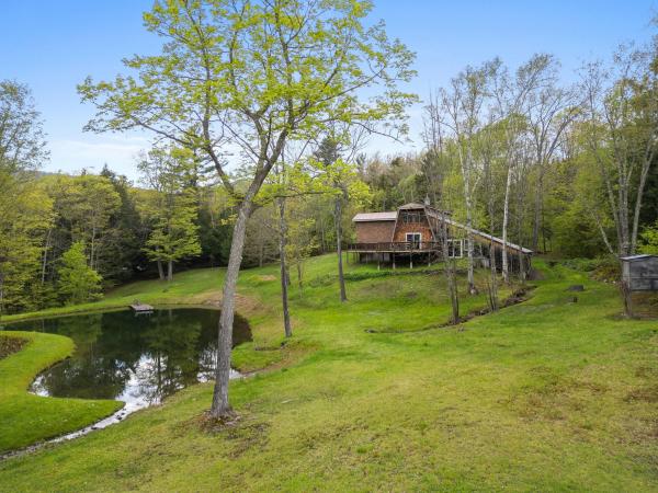 1371 Campbell Road