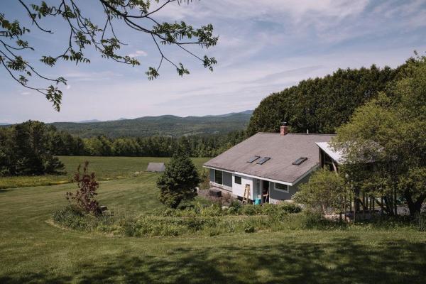 2113 Max Gray Road