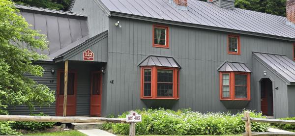 122 Quechee Hollow Lane
