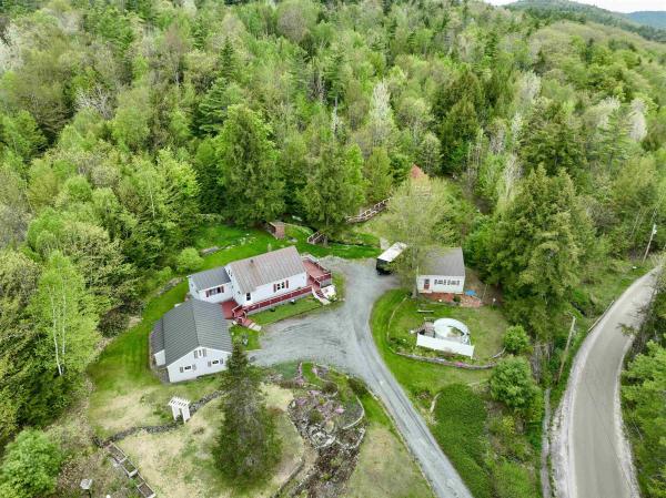 1238 Halls Lake Road